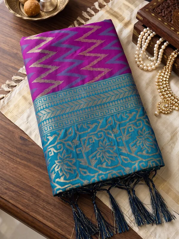Purple_Banarasi_Silk_Contrast_Border_Saree_For_Women