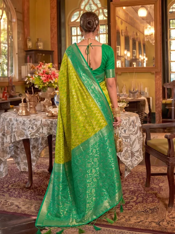 Light_Green_Banarasi_Silk_Saree_For_Women