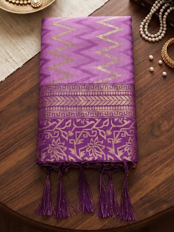 Regal_Purple_Banarasi_Silk_Zari_Chevron_Woven_Saree_For_Women