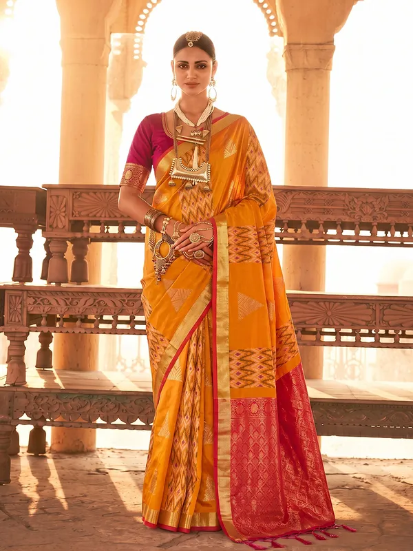 Orange_Pink_Soft_Silk_Woven_Saree_For_Women