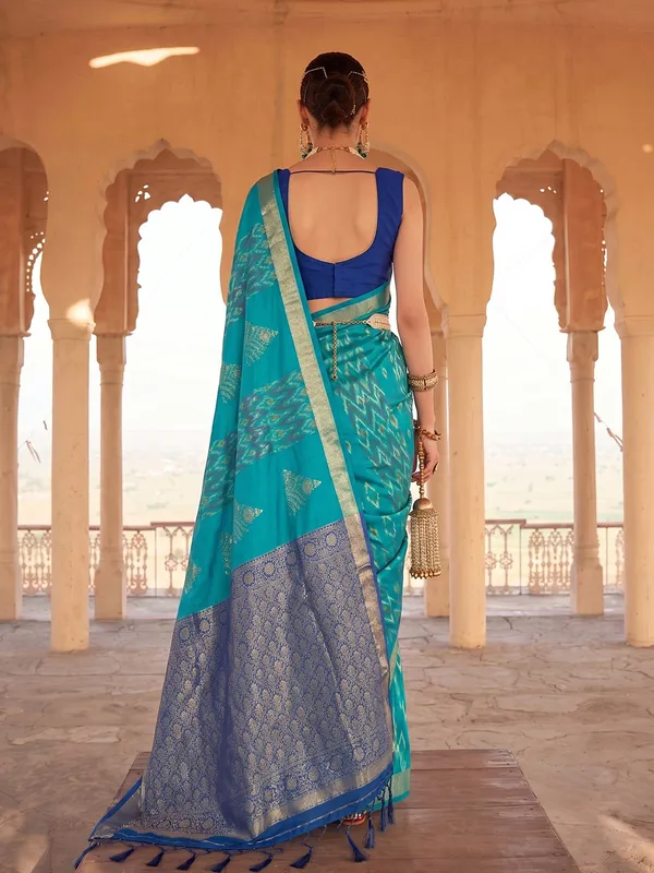 Sky_Blue_Navy_Soft_Silk_Contrast_Border_Saree_For_Women