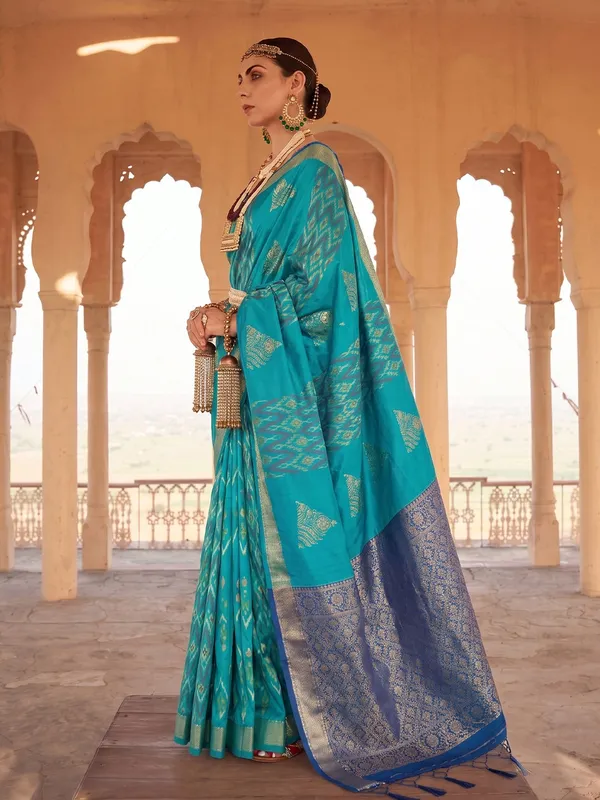 Sky_Blue_Navy_Soft_Silk_Contrast_Border_Saree_For_Women
