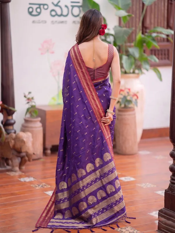 Purple_Soft_Silk_Gold_Motif_Woven_Saree_For_Women