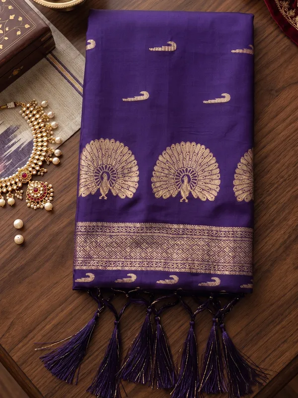 Purple_Soft_Silk_Gold_Motif_Woven_Saree_For_Women