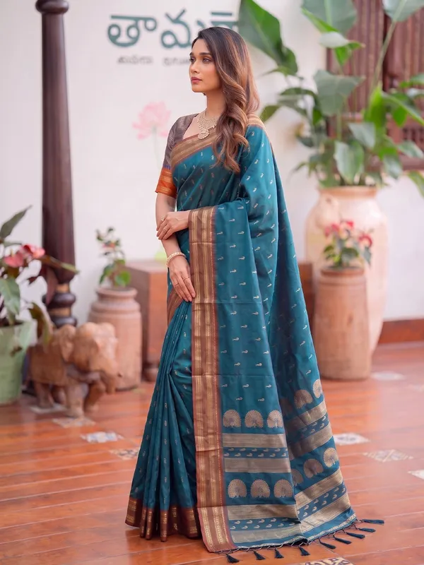 Teal_Blue_Soft_Silk_Gold_Motif_Saree_For_Women