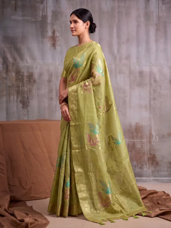 Olive_Green_Cotton_Saree_For_Women