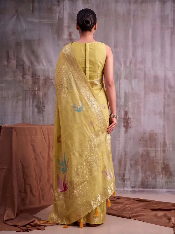 Mustard_Yellow_Cotton_Woven_Saree_For_Women
