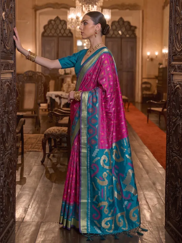 Rani_Pink_Pochampally_Silk_Ikat_Woven_Saree_For_Women