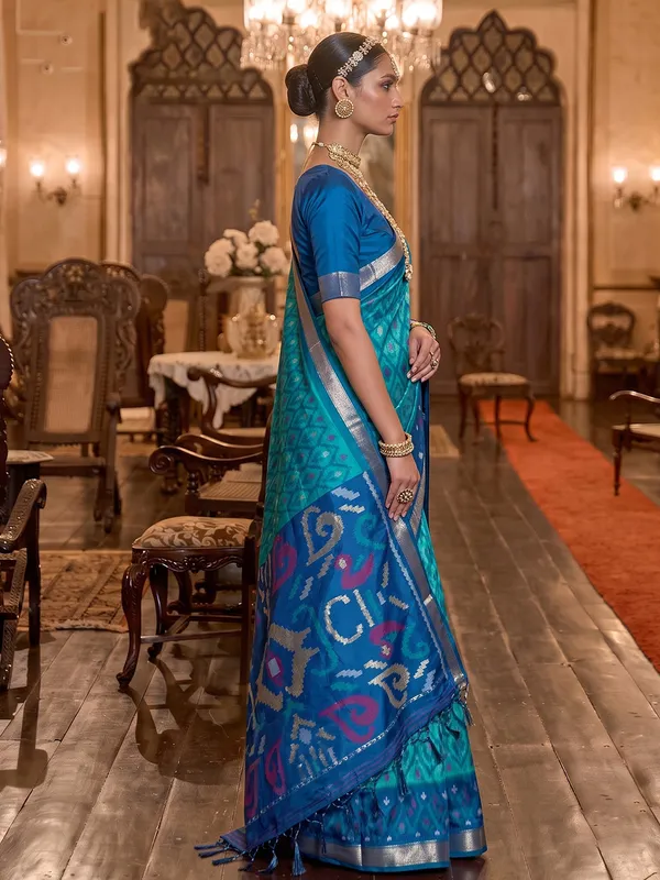 Sky_Blue_Pochampally_Silk_Ikat_Saree_For_Women