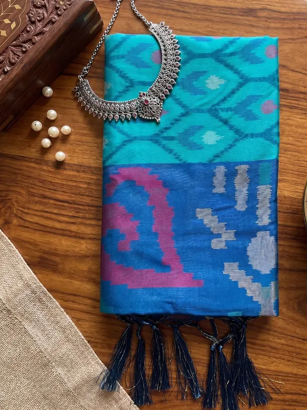 Sky_Blue_Pochampally_Silk_Ikat_Saree_For_Women