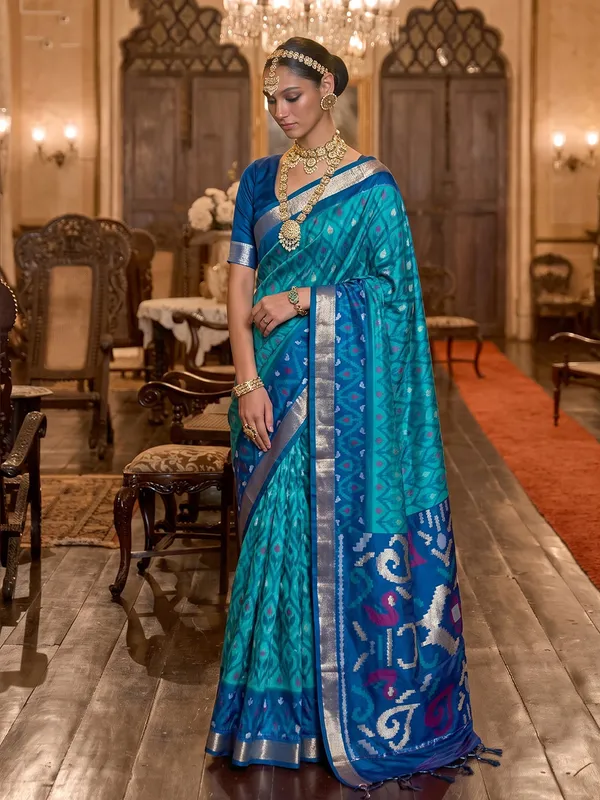 Sky_Blue_Pochampally_Silk_Ikat_Saree_For_Women