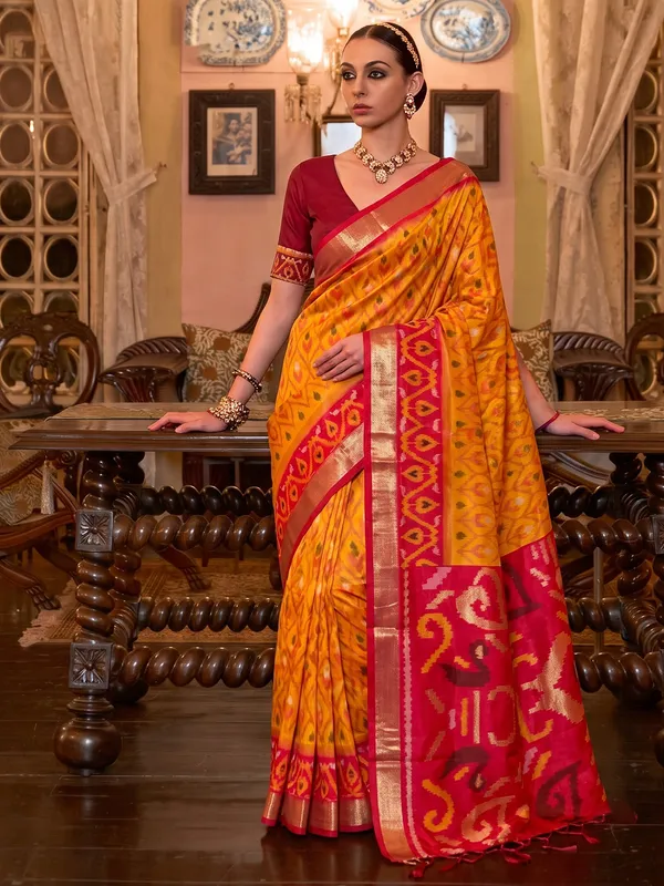 Mustard_Pochampally_Silk_Ikat_Woven_Saree_For_Women