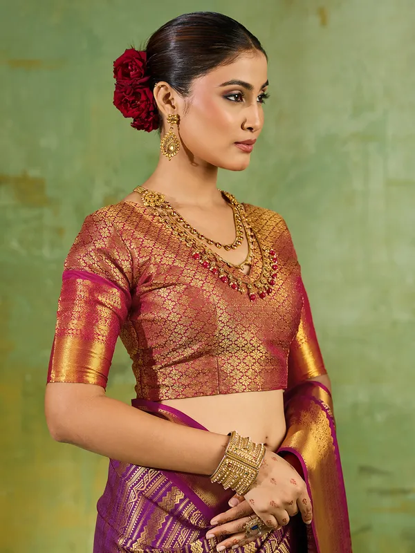Purple_Kanjivaram_Silk_Gold_Stripe_Saree_For_Women