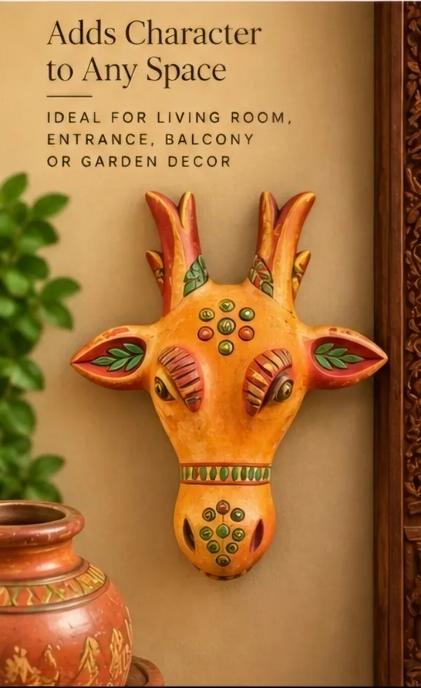 Terracotta_Tribal_Hand-Painted_Giraffe_Wall_Decor