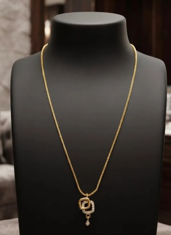 Gold_Tone_Geometric_Pendant_Necklace_for_Women