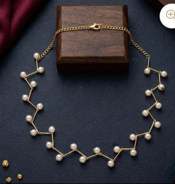 Gold_Tone_Pearl_Beaded_Necklace_for_Women