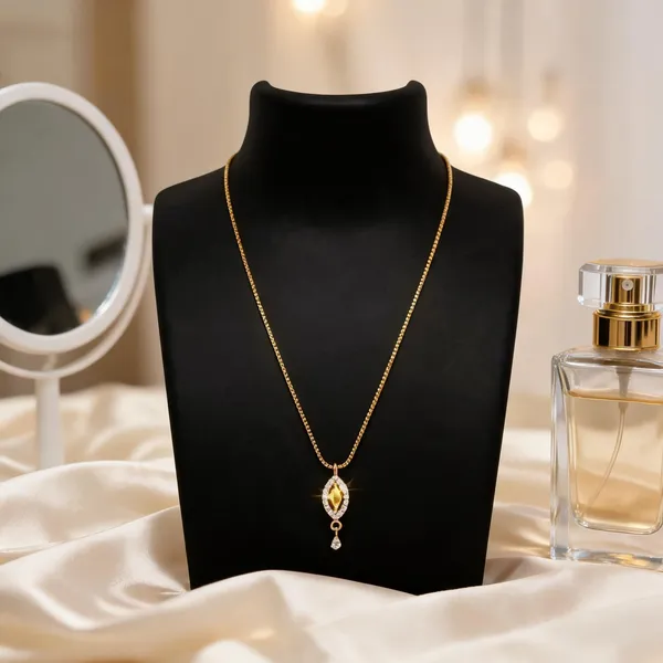 Gold_Tone_Chain_Pendant_Necklace_For_Women