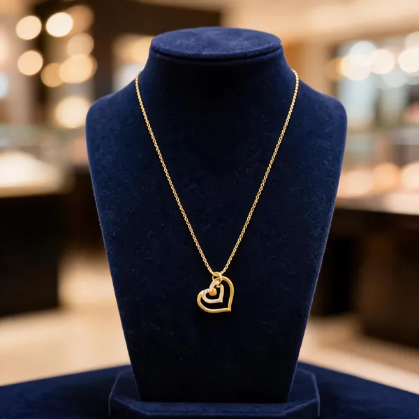 Gold_Tone_Heart_Pendant_Necklace_For_Women