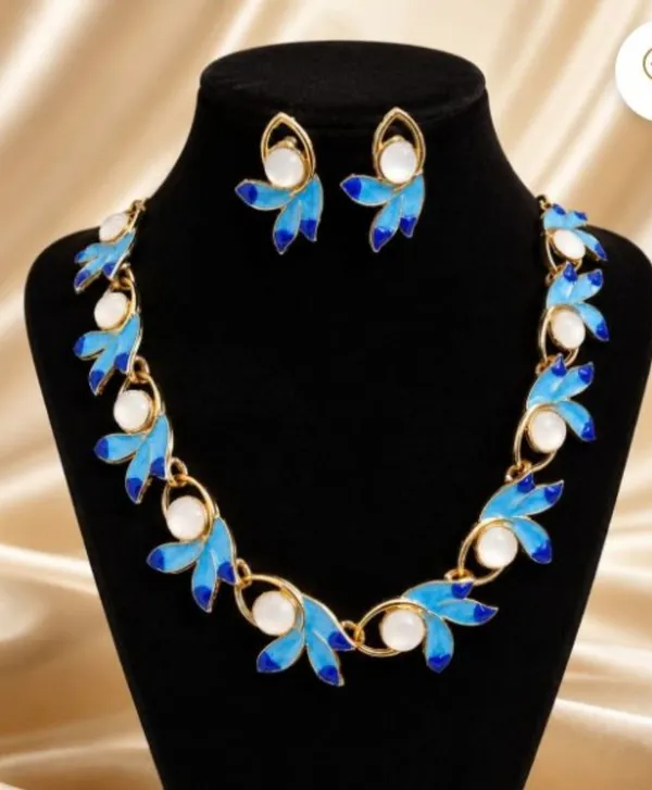 Blue_Gold_Tone_Floral_Necklace_And_Earrings_Set_for_Women