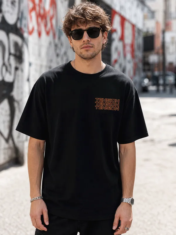 White_Cotton_Oversized_Tension_Medusa_T_Shirt_For_Men