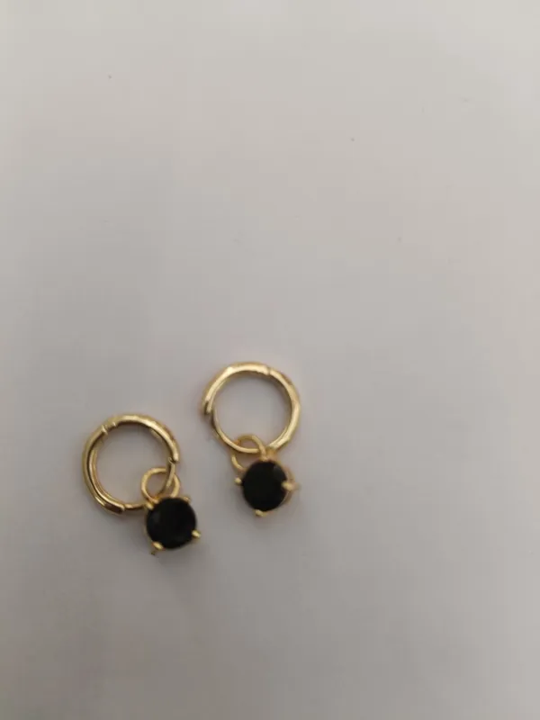 Gold_Tone_Black_Stone_Hoop_Earrings_For_Women