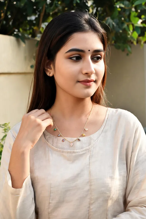 Gold_Tone_Multicolour_Stone_Necklace_For_Women
