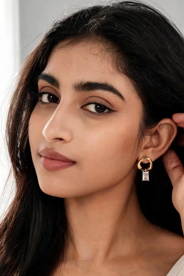 Gold_Tone_Geometric_Drop_Earrings_For_Women