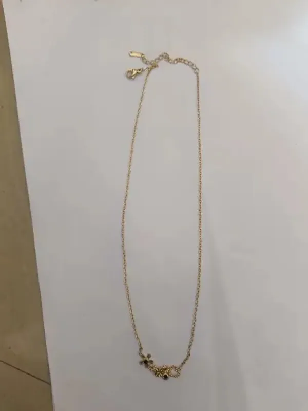Gold_Tone_Beaded_Pendant_Necklace_For_Women