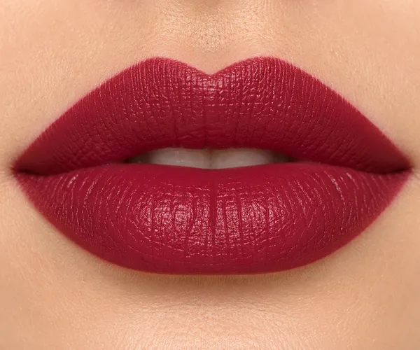 Matte_Lipstick_-_Maroon_Beetroot_red