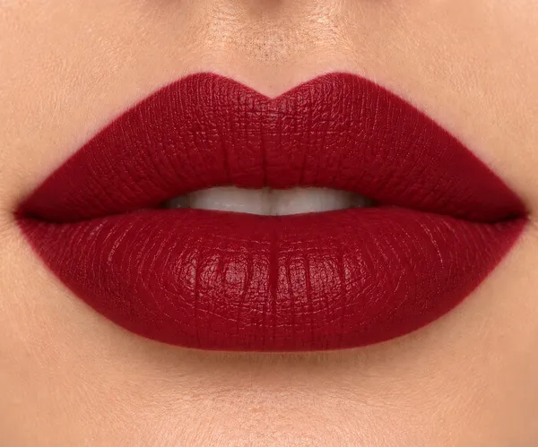 Liquid_Lipstick_-_Maroon_Valentine_Red