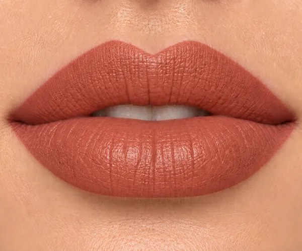 Liquid_Lipstick_-_Sunshine_Nude_24