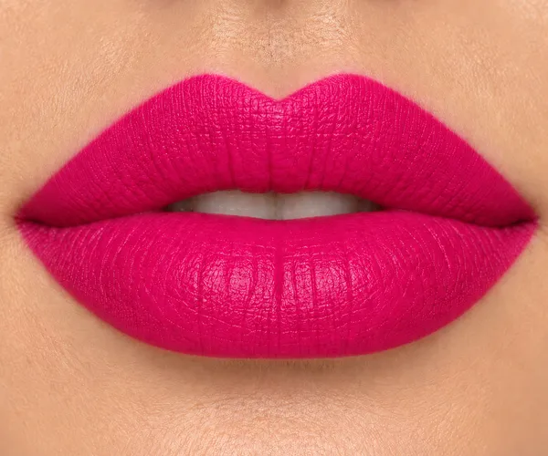 Liquid_Lipstick_-_Pink_Fuchsia_Candy