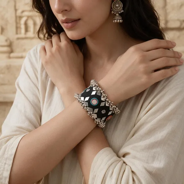 Navratri_Special_Traditional_Handcrafted_Handcuff_Kada_With_Mirror_And_Cowrie_Shell_Work