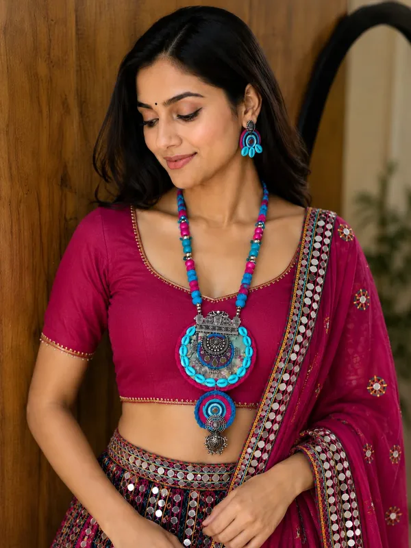 Handcrafted_Multicolor_Embroidered_Statement_Necklace_Set