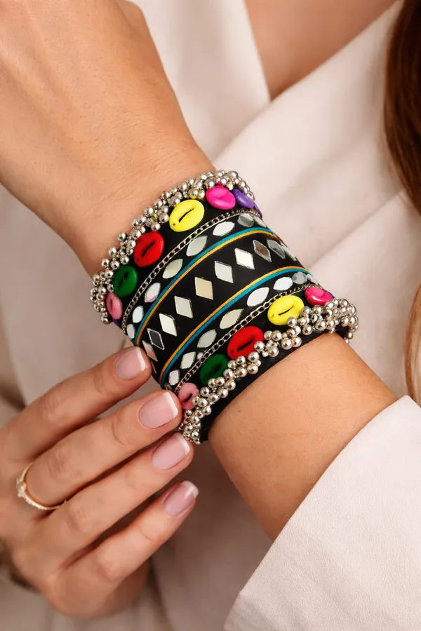 Black_Navratri_Special_Traditional_Handcrafted__Handcuff_Kada_with_Mirror_&_Cowrie_Shell_Work