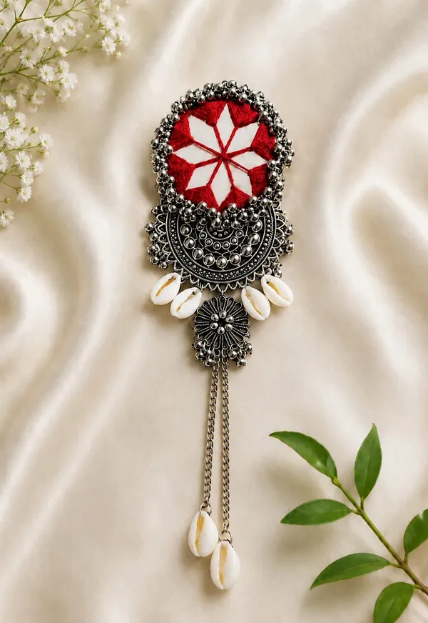 Handmade_Red_Thread_Mirror_Work_Cowrie_Hair_Pin