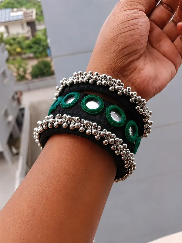 Black_Fabric_Wrapped_Embroidered_Mirror_Bangle__For_Women
