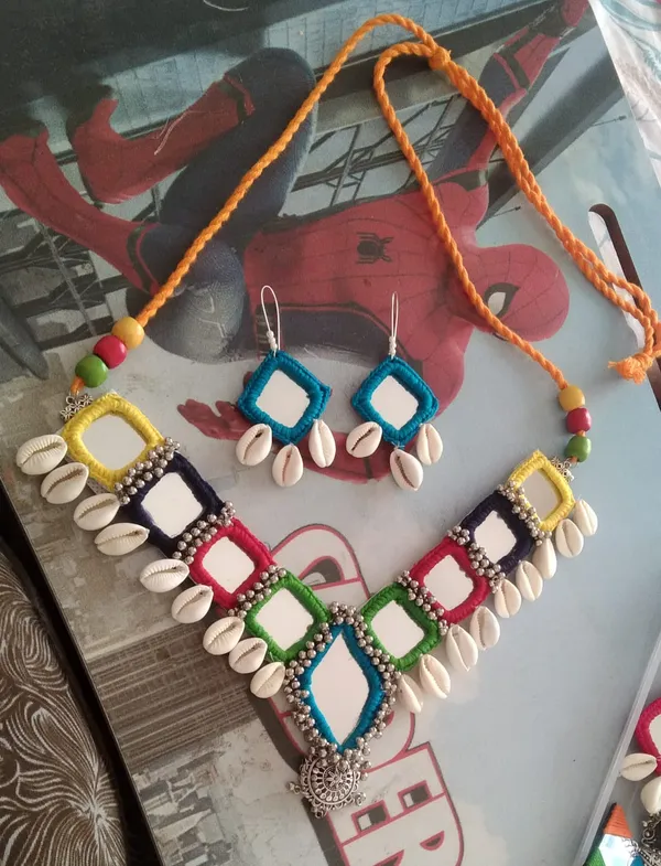 Multicolor_cowrie_shell_Necklace_Set_For_Women