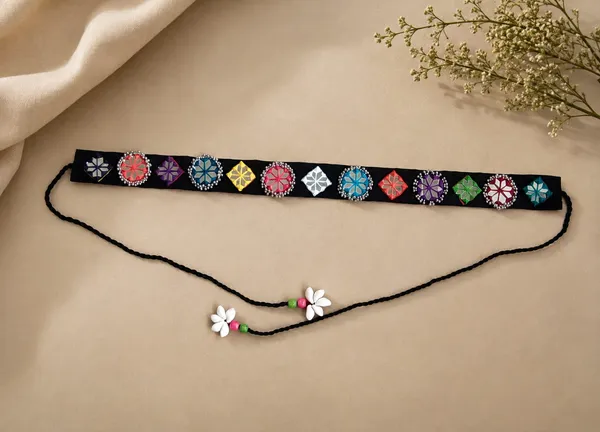 Navratri_Festive_Multicolor_Handmade_Embroidered_Cowrie_Shell_Waist_Belt