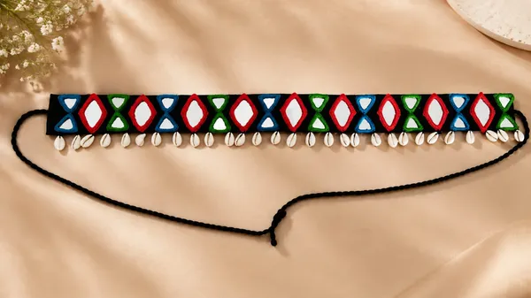 Navratri_Festive_Multicolor_Handmade_Embroidered_Cowrie_Shell_Waist_Belt