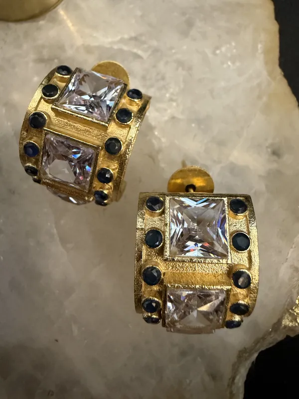 Gold_Brass_Earrings_For_Women