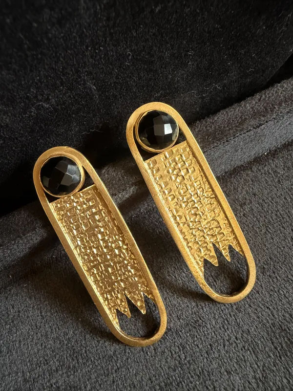 Gold_Brass_Earrings_For_Women