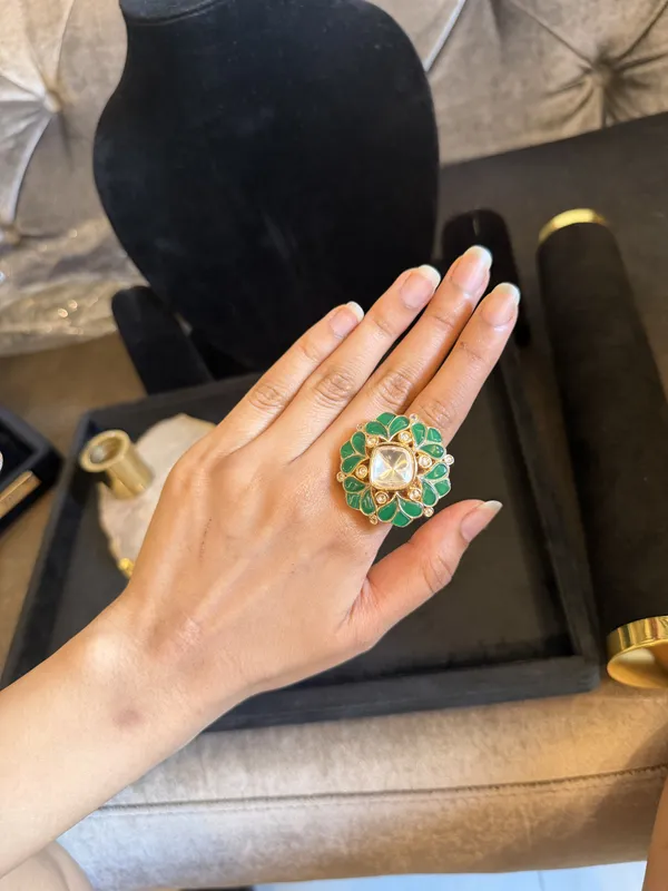 Green_&_Gold_Brass_Rings_For_Women