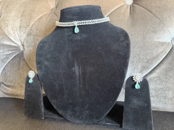 Green_&_Silver_Stainless_Steel_Necklace_Set_For_Women