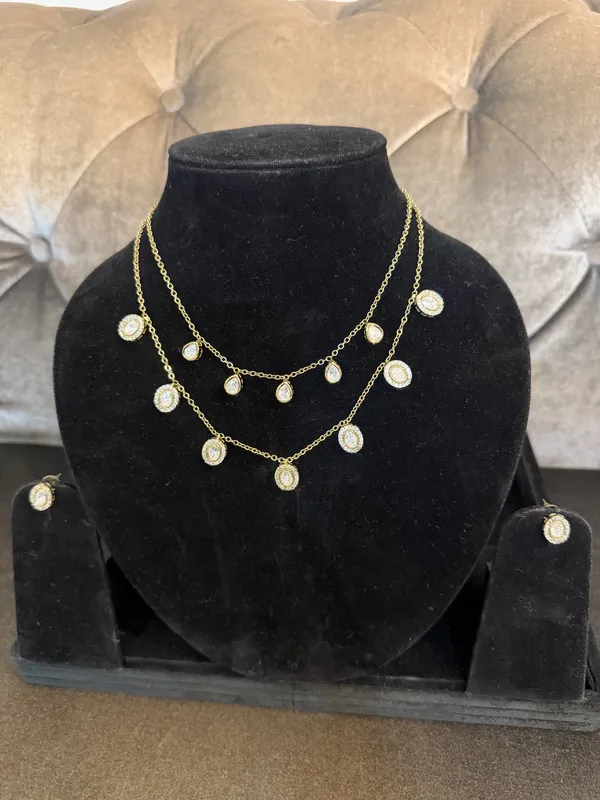Gold_Brass_Necklace_Set_For_Women