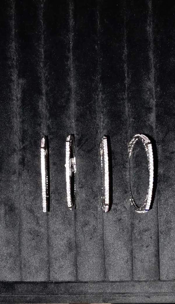 Silver_Stainless_Steel_Bracelet_For_Women