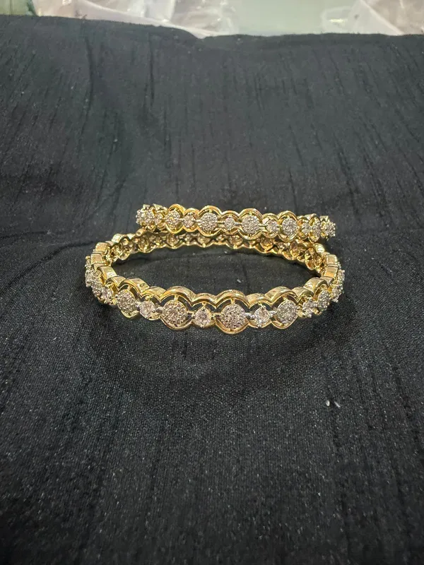 Gold_Stainless_Steel_Bracelet_For_Women