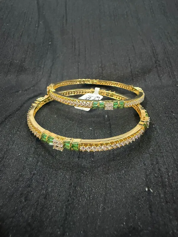 Green_&_Gold_Stainless_Steel_Bracelet_For_Women