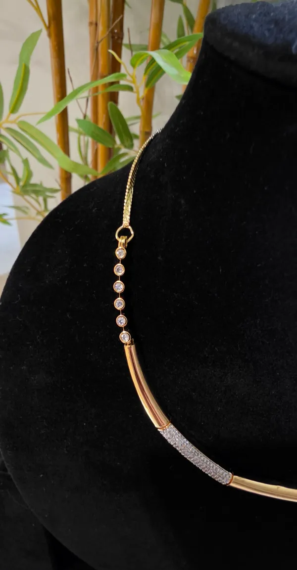 Gold_Stainless_Steel_Necklace_For_Women