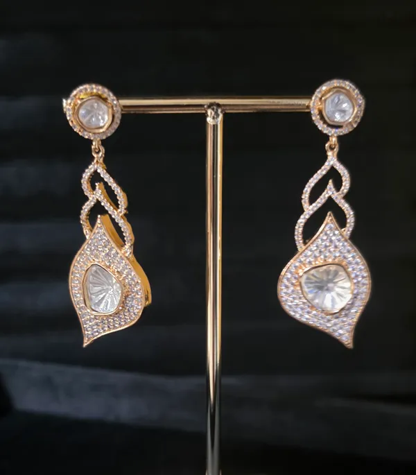 Gold_Brass_Earrings_For_Women